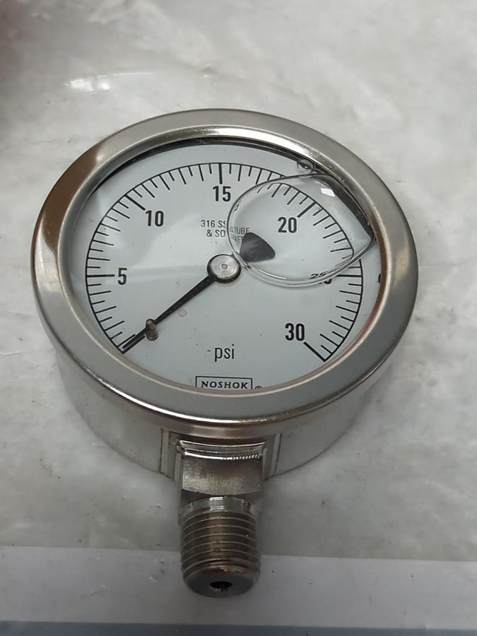 NOSHOK,25-500-30,GAUGE 2.5 IN FACE 1/4 IN NPT BOTTOM CONNECTION NOS