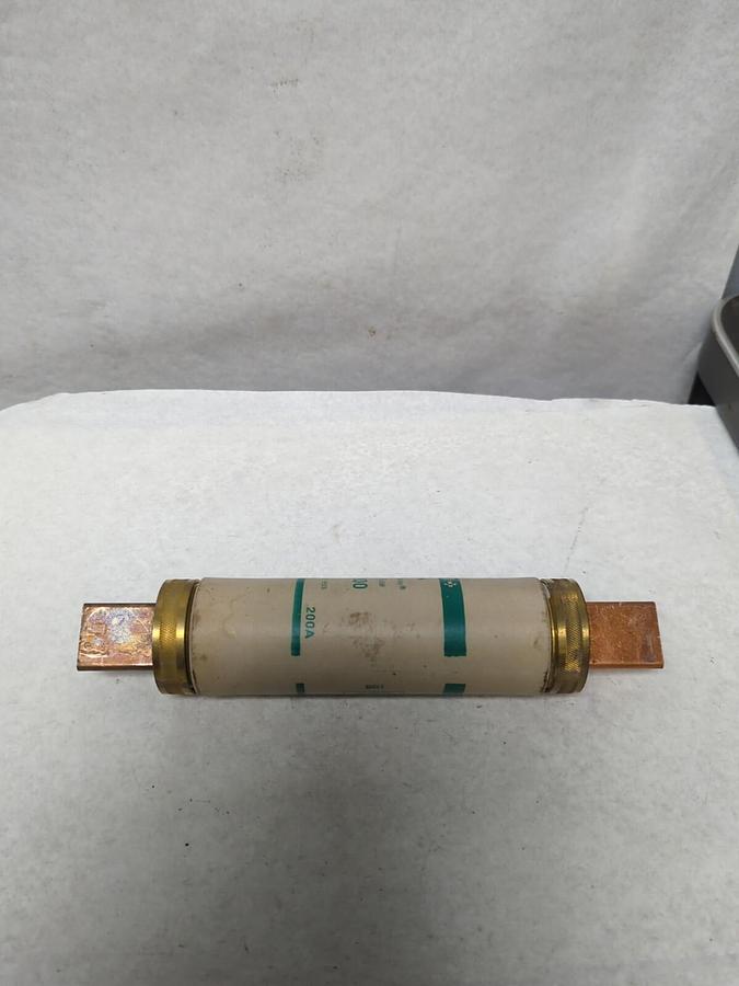 Used GOULD SHAWMUT,RFS-200,RENEWABLE 200 AMP FUSE PRE-OWNED