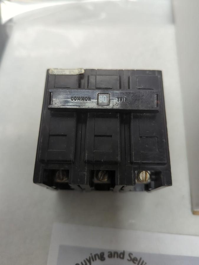 Used CUTLER-HAMMER,BAB3090H,CIRCUIT BREAKER 90 AMP 3-POLE PRE-OWNED