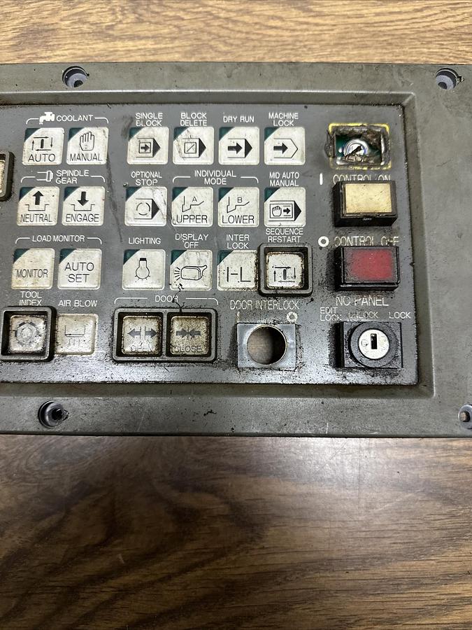 Used Okuna,EO105-566-0,Machin Panel