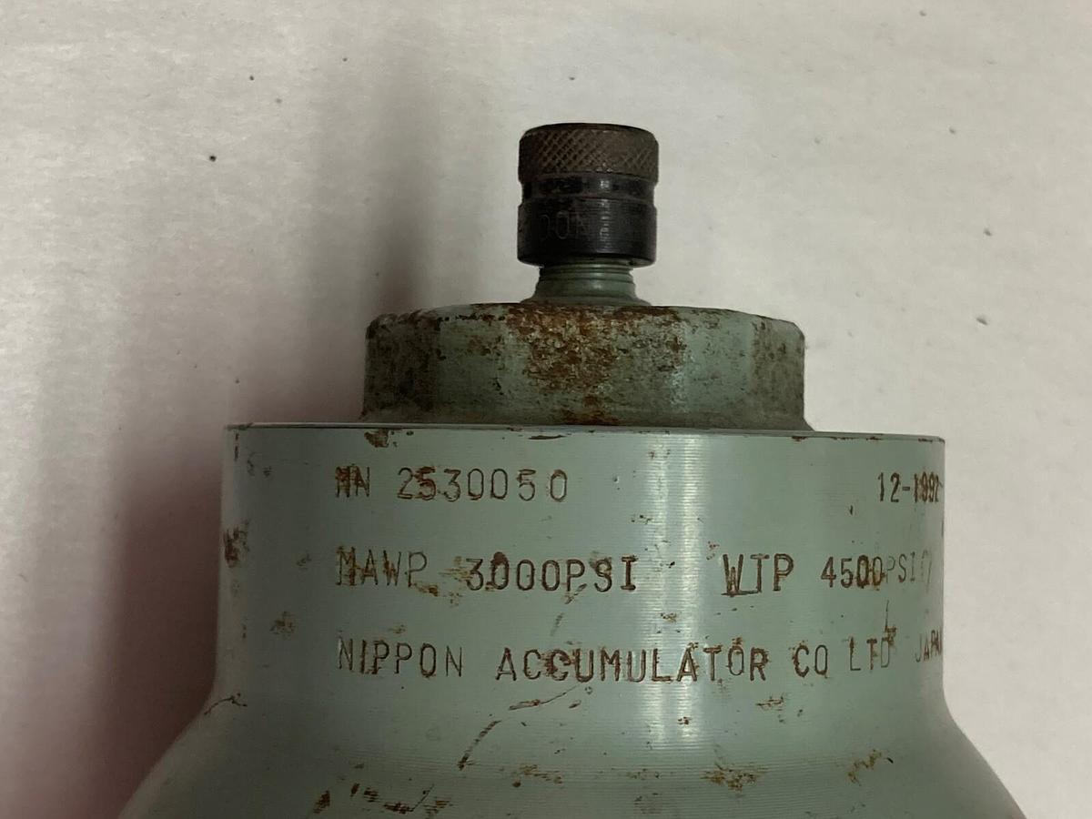 Used Wilkes and McLean,R210-2.5D,Accumulator
