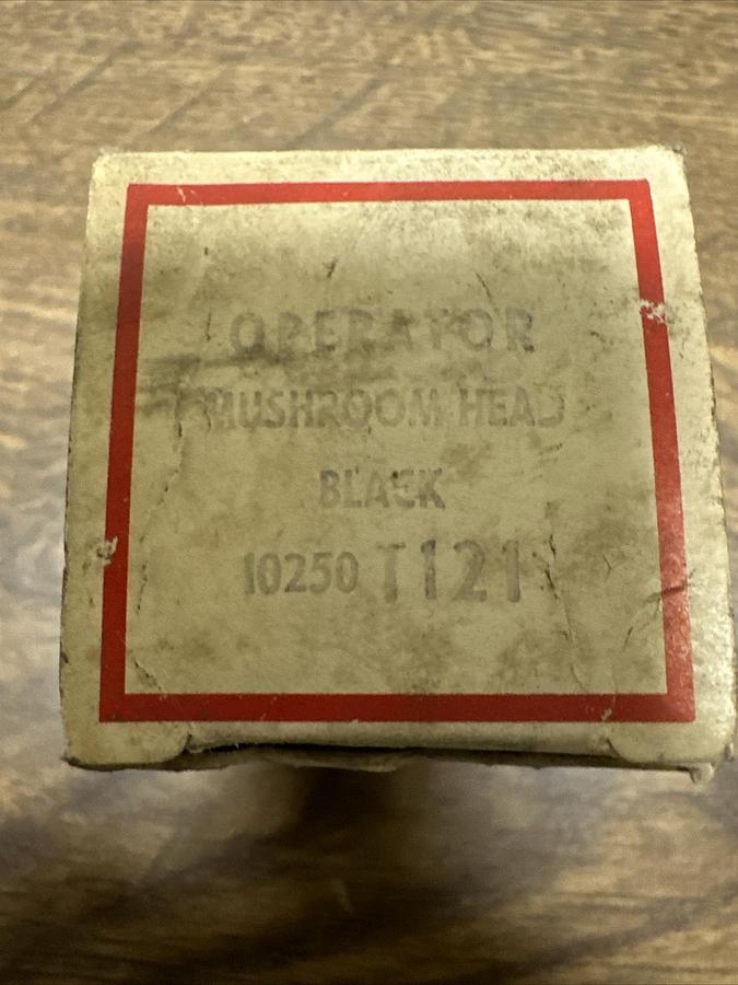 Cutler Hammer,10250T121,Black Mushroom Head Switch