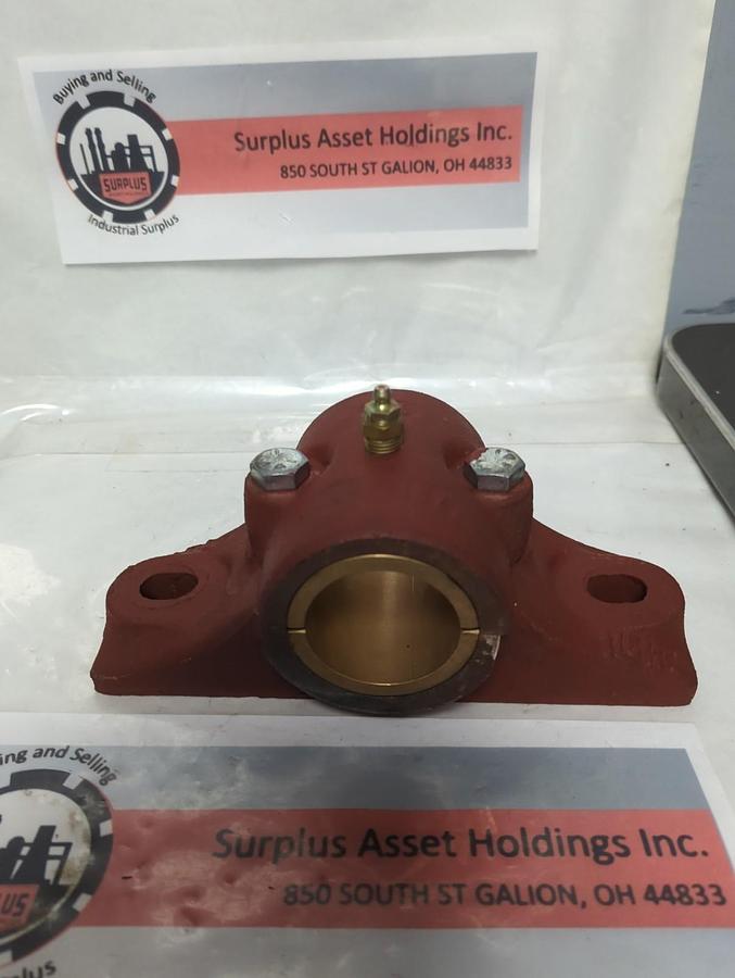 UNBRANDED,115HD,SLEEVE BEARING 2-BOLT BASE 2 INCH BORE NOS