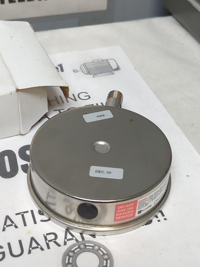 ASHCROFT,10-1008-SL-02L-N1/0BR/IM,100MM GAUGE STAINLESS STEEL NOS