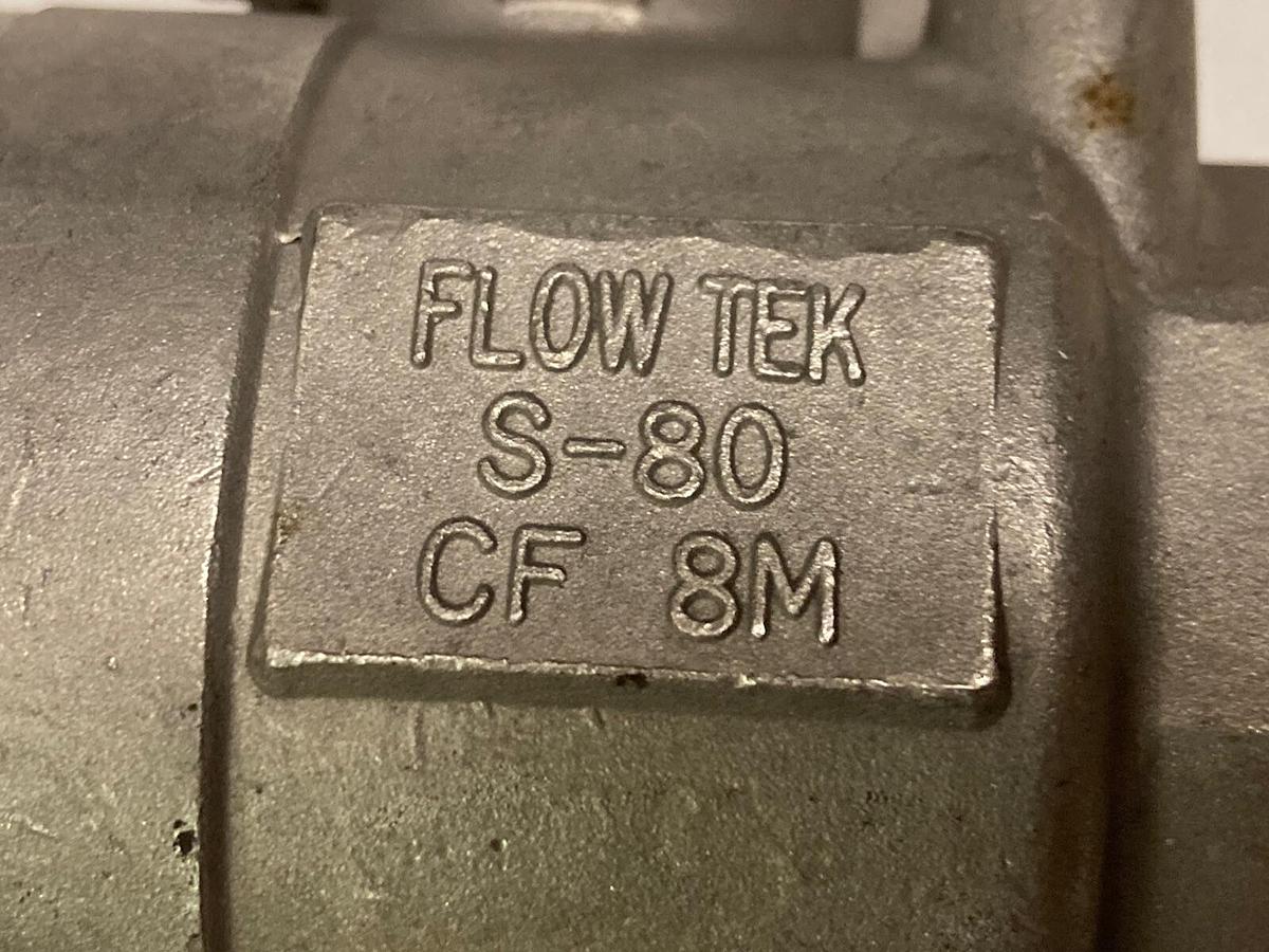 Used Flow-Tek,S-80 CF 8M,1 1/4 INCH Lockable Stainless Steel Ball Valve 1000 WOG
