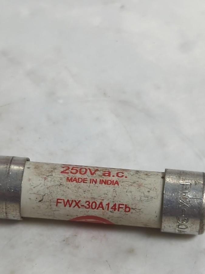 Used COOPER BUSSMANN,FWX30A14FB,30 AMP FUSE LOT OF 4 PRE-OWNED