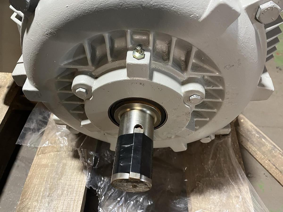 Used SIEMENS,SD100,SEVERE DUTY MOTOR 1OOHP 3570RPM 3PH 460V 405TS