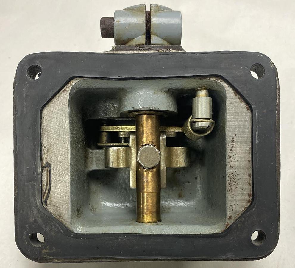 Used Allen-Bradley,DSK145,Limit Switch Series A 600V