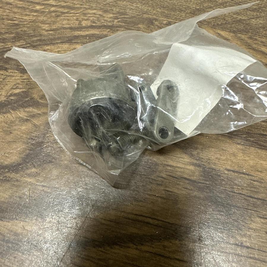 Used Amphenol,MS3057-4A,Connector Clamp