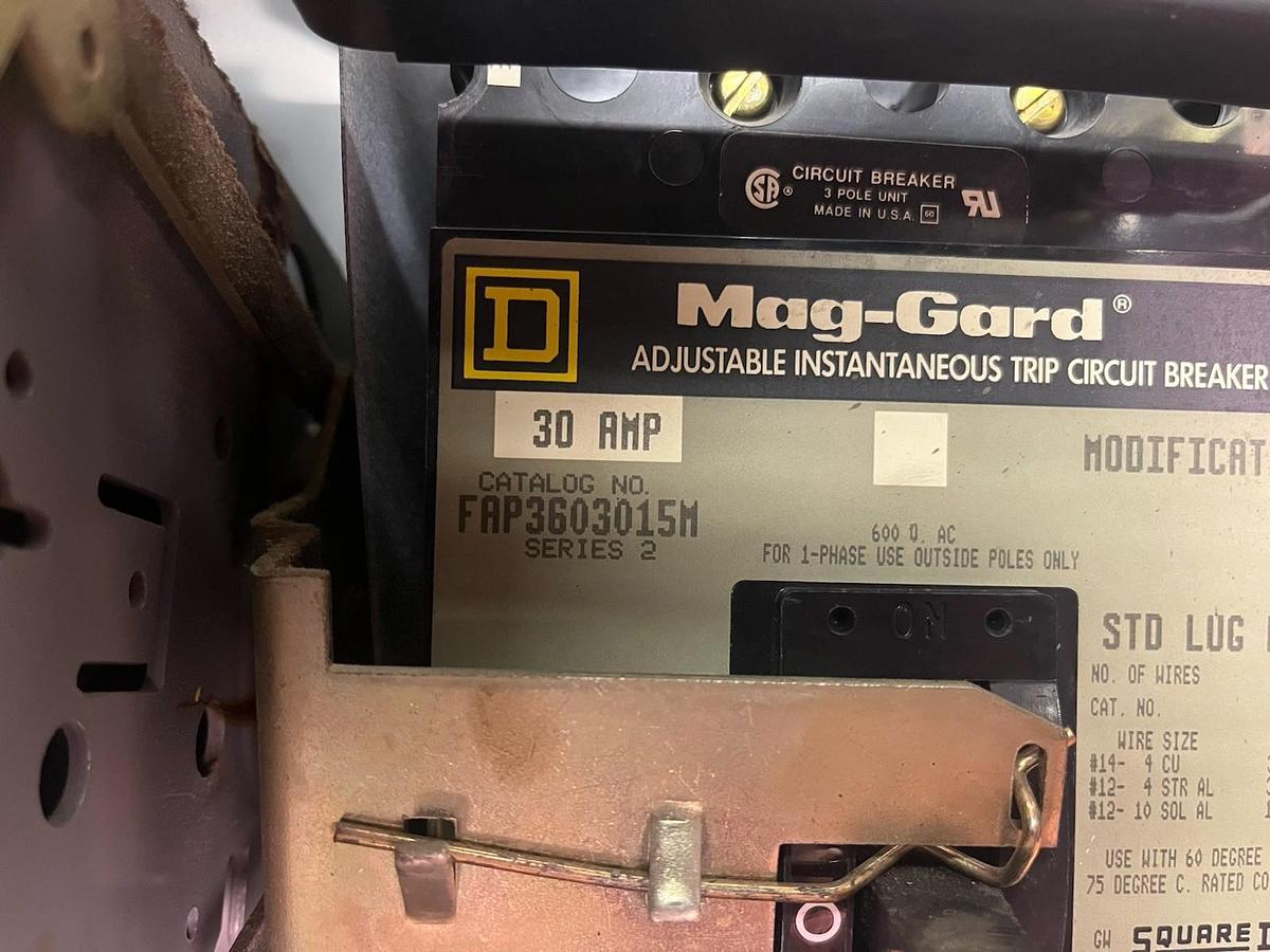 Used SQUARE D,MODEL 5,SIZE 1 MCC 8536SCO3 STARTER BUCKET 30A FAP360315H BREAKER