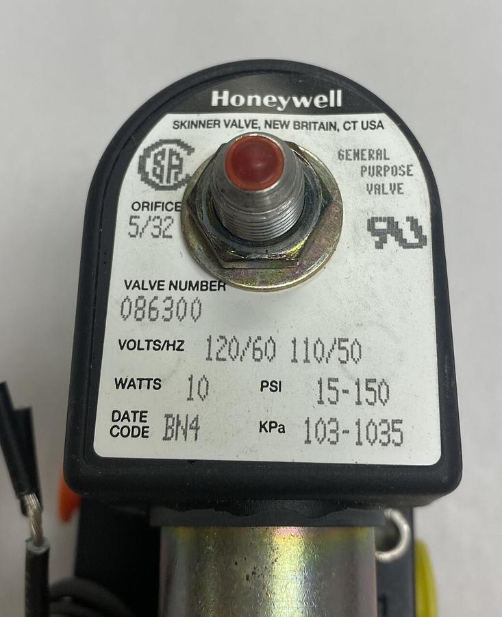 Honeywell,086300,Solenoid Valve NOS