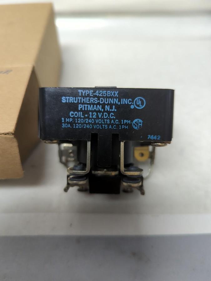 Used STRUTHERS DUNN,425BXX,RELAY 30 AMP 12VDC PRE-OWNED