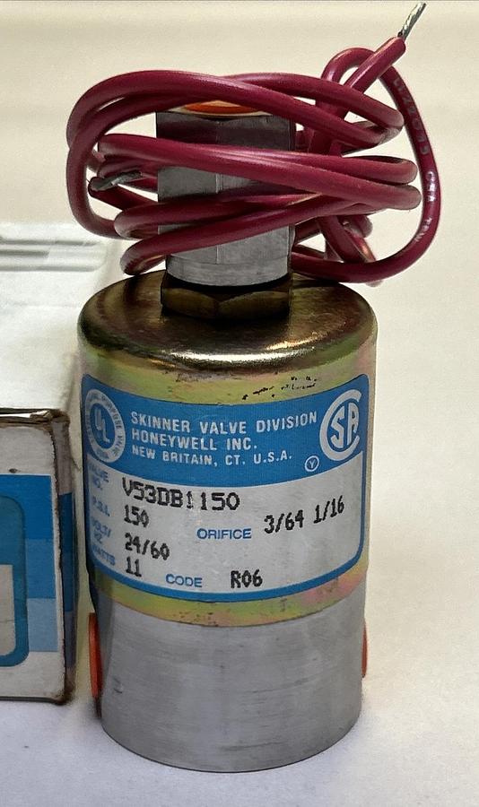 Used PARKER SKINNER,V53DB1150,SOLENOID VALVE NEW