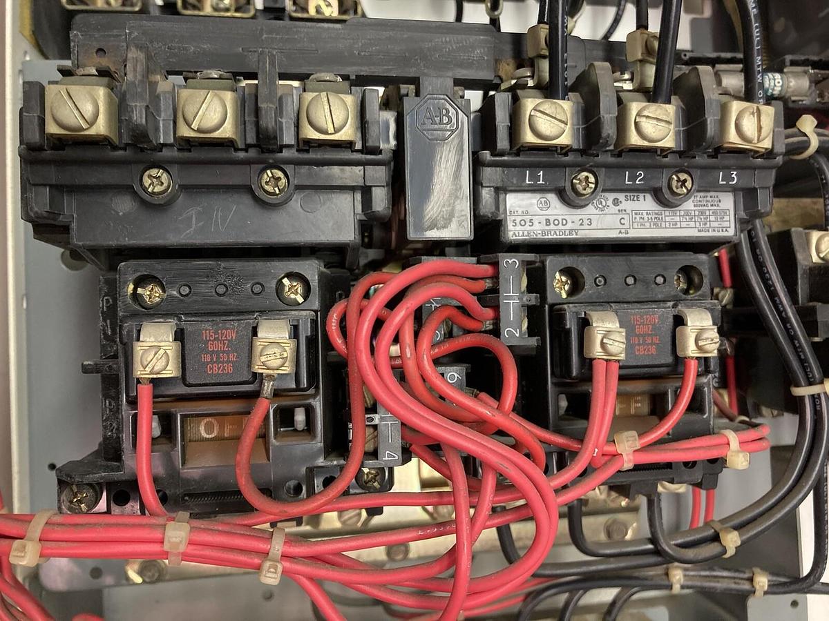 Used Allen-Bradley,2106B,Size 1 MCC 20 Inch Reversing Starter Feeder Bucket