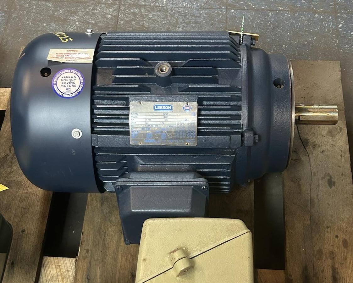 Used LEESON,151350.60,MOTOR 15HP 208-230/460V 1750RPM 3PH 254TC FRAME