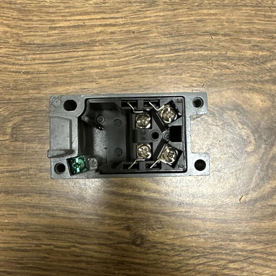 Cutler Hammer,E50RA,Limit Switch Receptacle