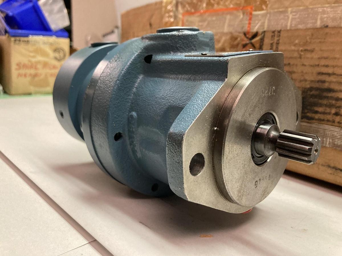 Dynex,PF1002-J720,Hydraulic Pump