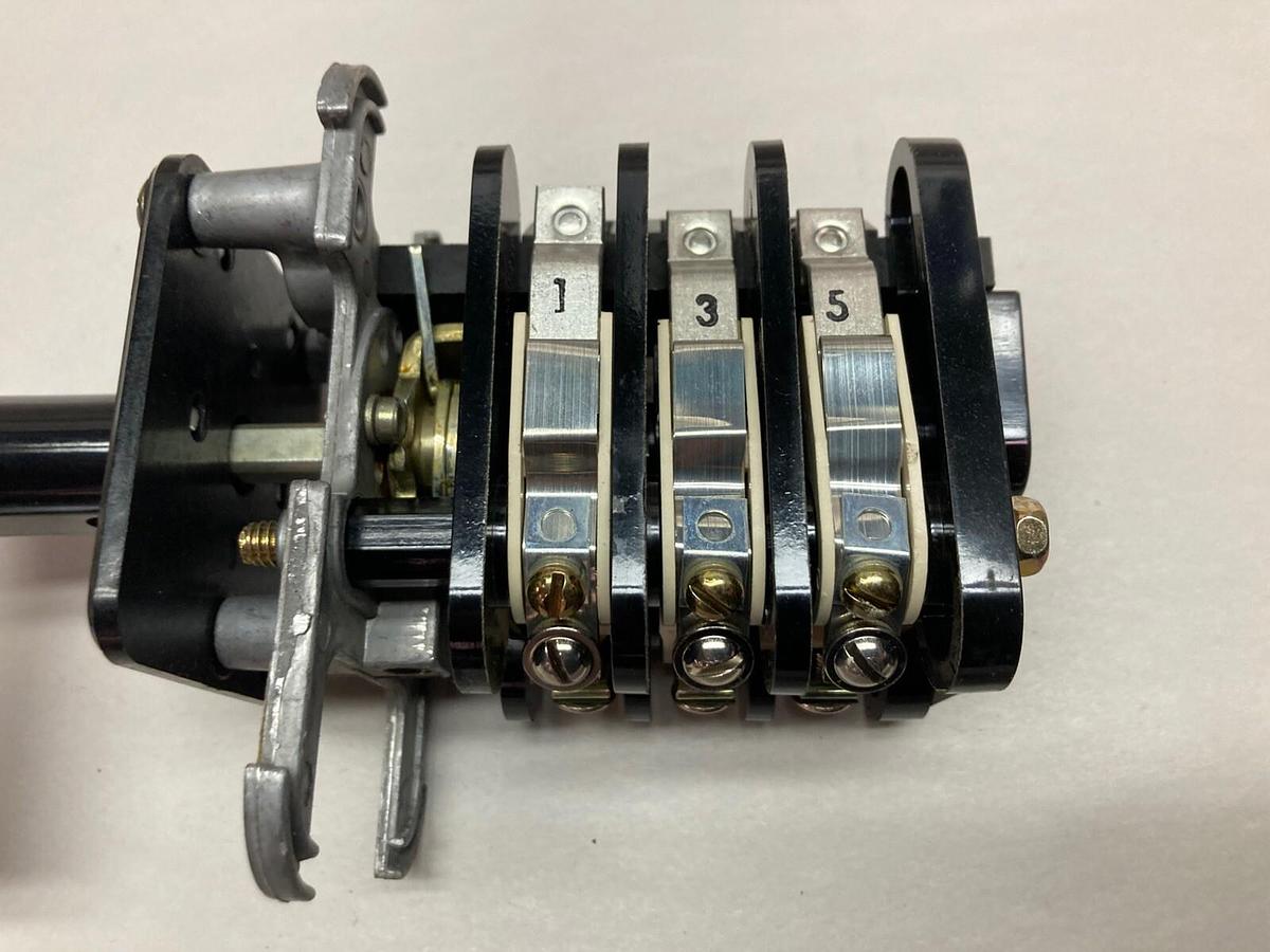 Used General Electric,16SB1B14X2,Type SB-1 Rotary Switch