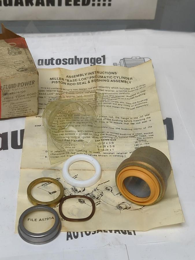 MILLER FLUID POWER,051-KR014-100,BASE-LOK 1" PISTON ROD SEAL ASSY NOS