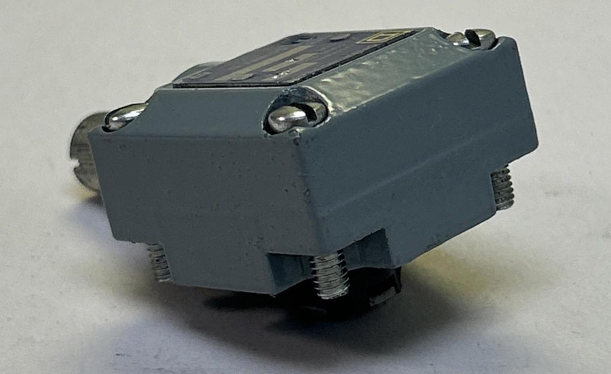 Used SQUARE D,9007A,LIMIT SWITCH HEAD
