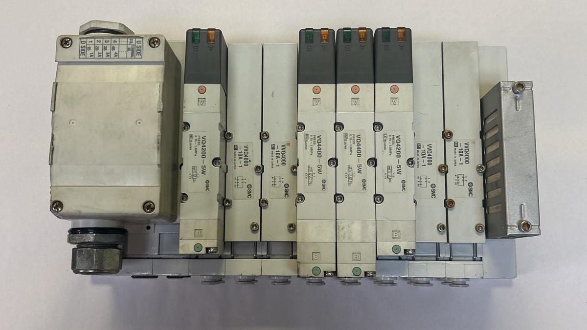 Used SMC,VQ4200-5W,SOLENOID VALVE ASSMBLY VVQ4000-10A-1 VVQ4400-5W