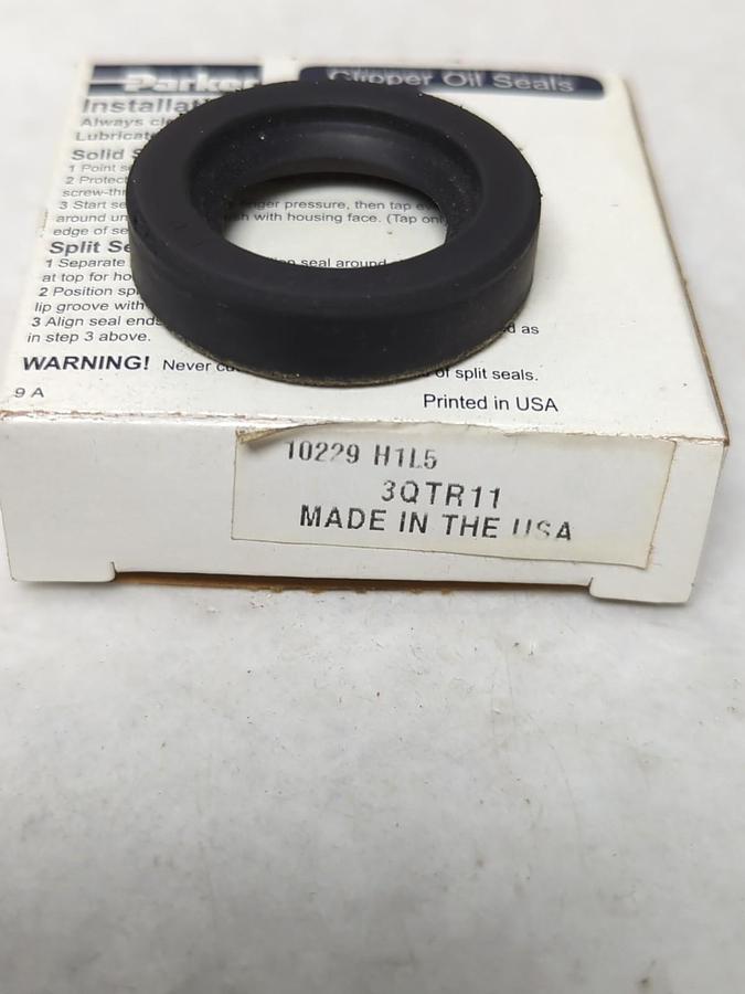 PARKER,3QTR11,OIL SEAL LOT OF 2 NOS