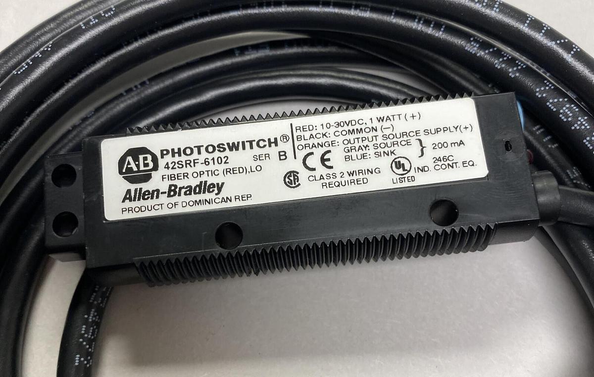 ALLEN BRADLEY,42SRF-6102,SER B COMPACT PHOTO SENSOR NEW NO BOX