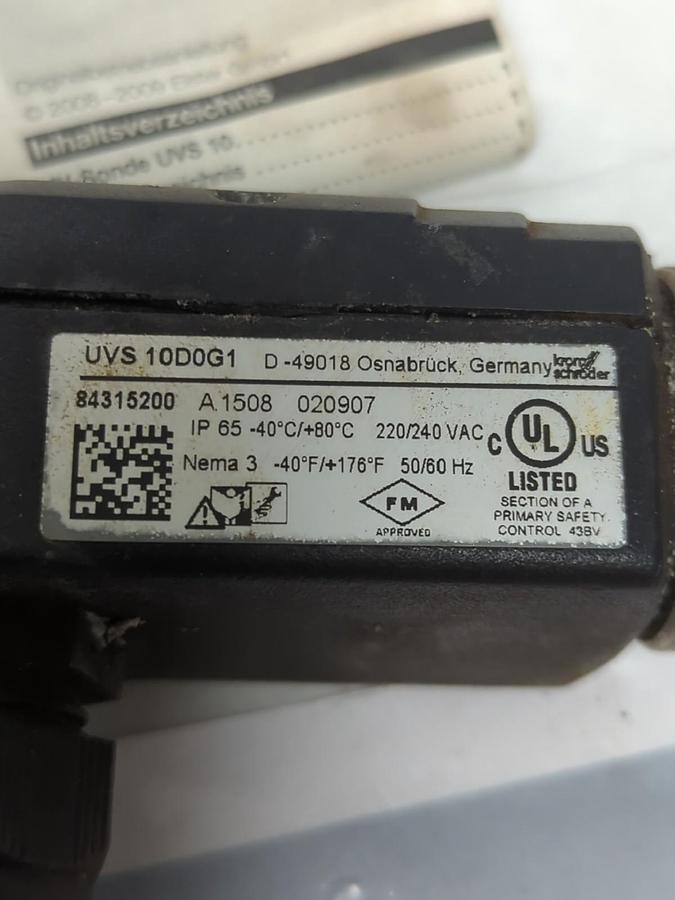Used KROM SHRODER,84315200,UV-DETECTOR 220VAC 50/60HZ UVS 10D0G1 USED