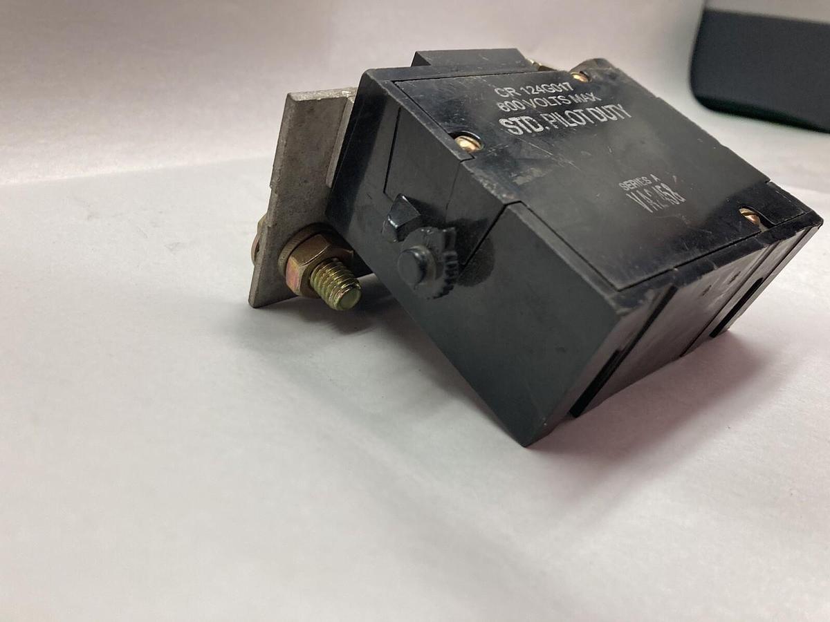Used Cutler-Hammer,CR124G017,Ser A Relay