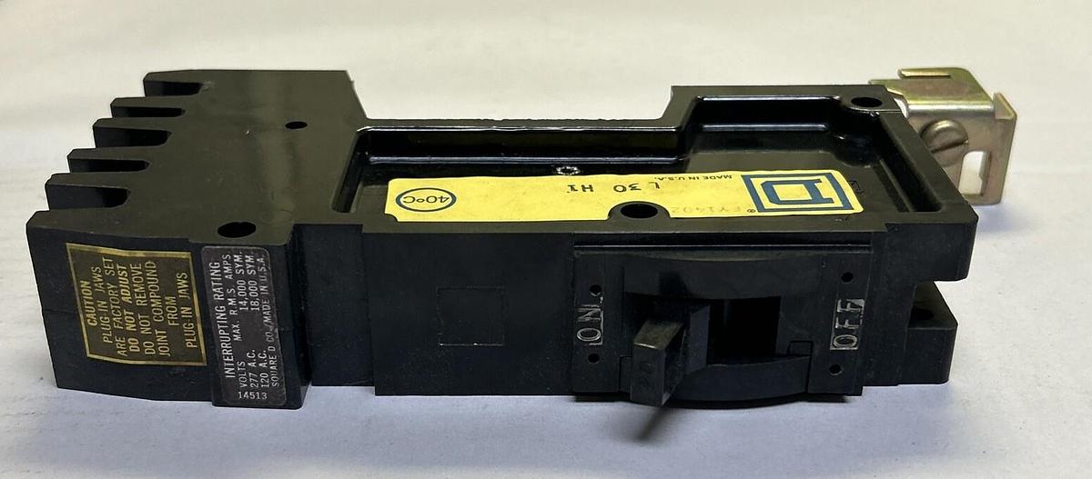 Used SQUARE D,FY14020B,I-LINE CIRCUIT BREAKER 20AMP 1POLE 277VAC