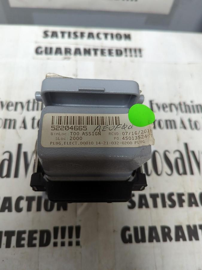 IME,CH 10 LS,MOUNTING BASE PLUG HOUSING CONNECTOR NOS
