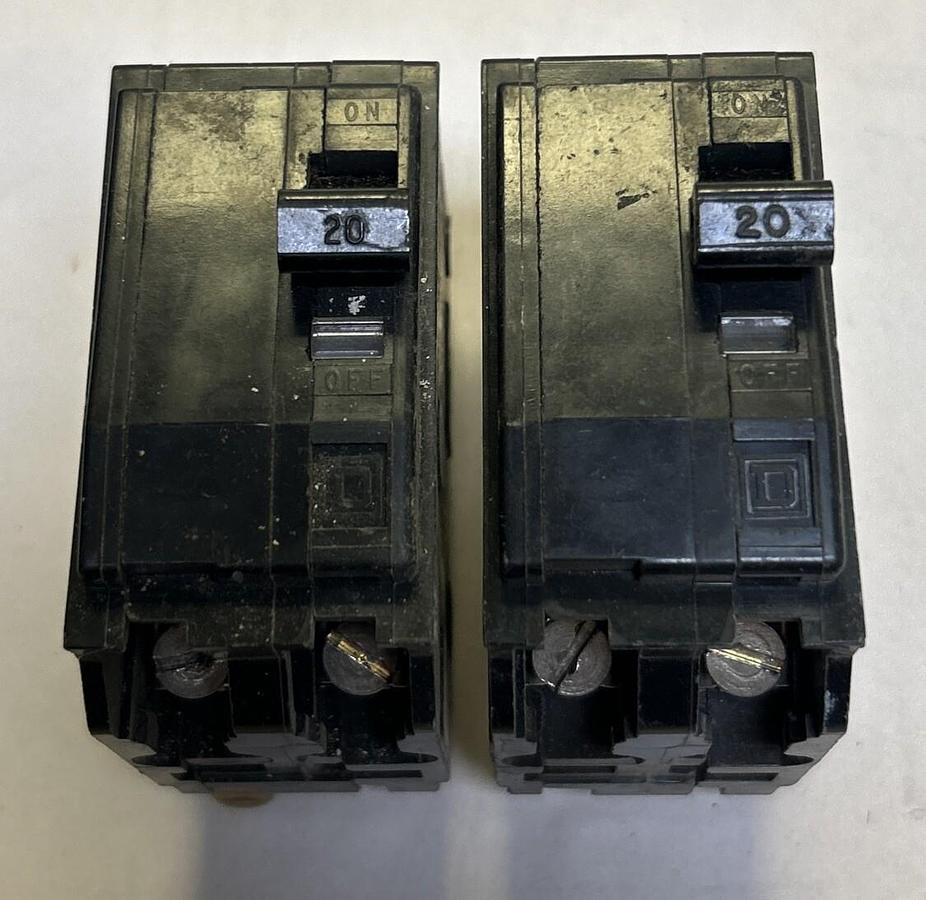 Used SQUARE D,QO220,CIRCUIT BREAKER 20A 120/240V 2P