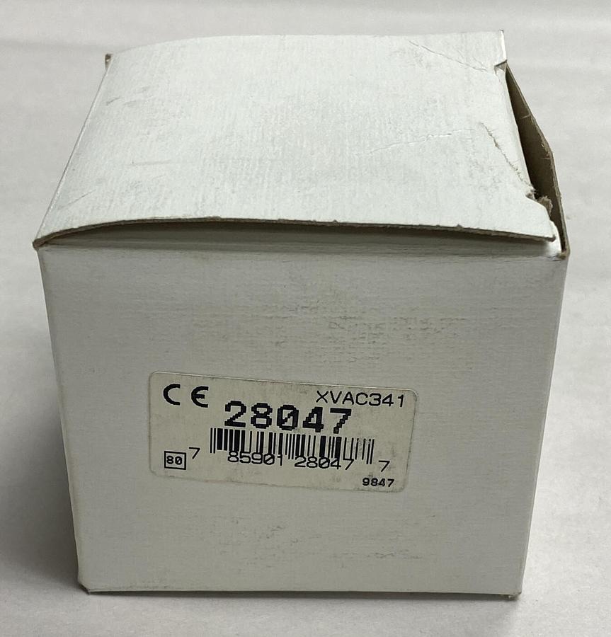 Used Telemecanique,XVA-LC3,Red Stack Light XVAC341 New