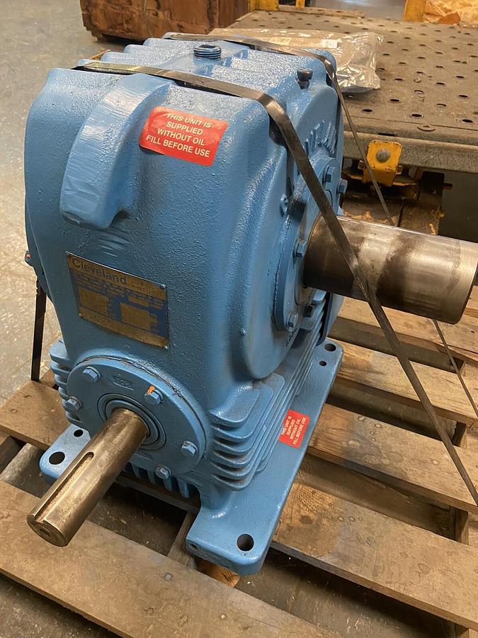 Used Cleveland,60AF,Size 27 Ratio 30:1 Worm Gear Speed Reducer