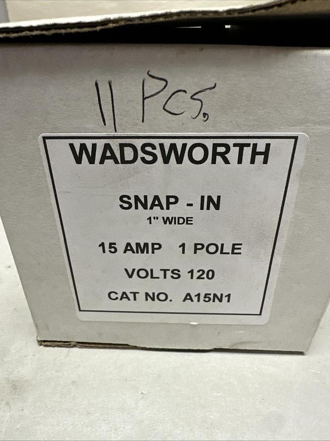 Used Wadsworth,A15N1,15 Amp Single Pole Circuit Breaker LOT of 11