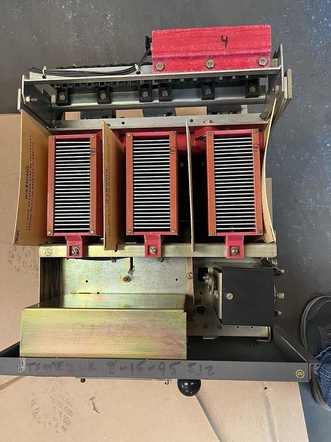 Used WESTINGHOUSE,DS-206,LOW VOLTAGE AC POWER BREAKER 800 AMPS 635V