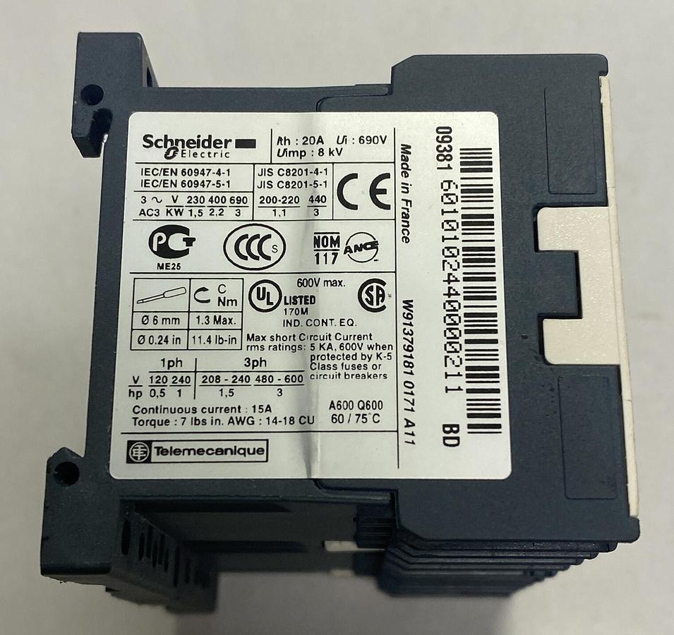 Used SCHNEIDER ELECTRIC,LP2K0601BD,CONTACTOR 24VDC