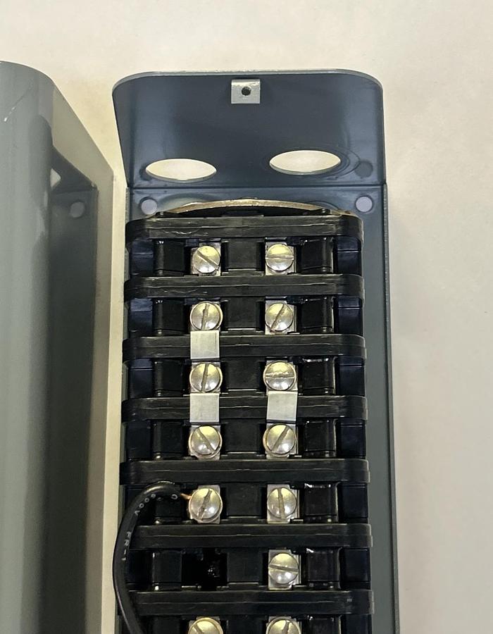 Used ALLEN BRADLEY,365-NX1,NON REVERSING DRUM SWITCH FOUR SPEED