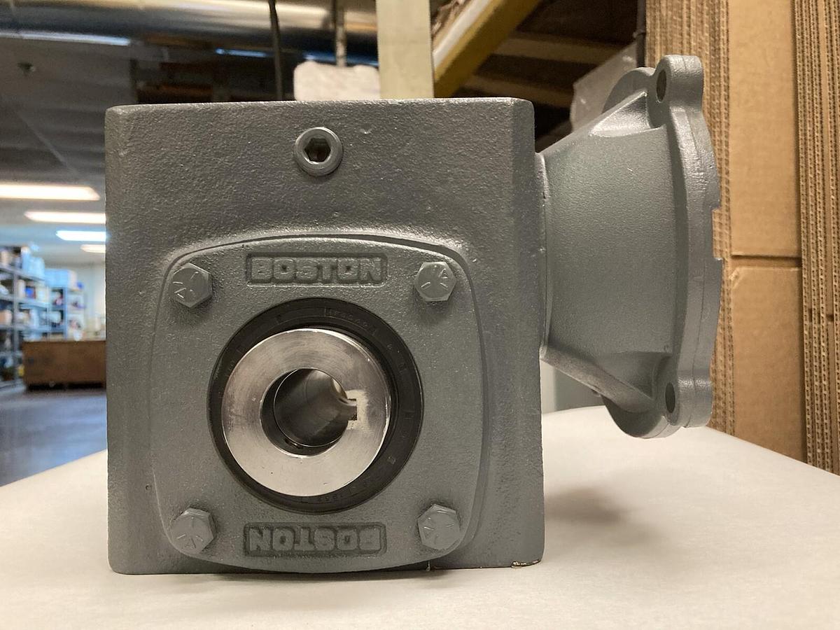 Boston Gear,HF72140KB5HP16,0.81 HP Speed Reducer Ratio 40:1
