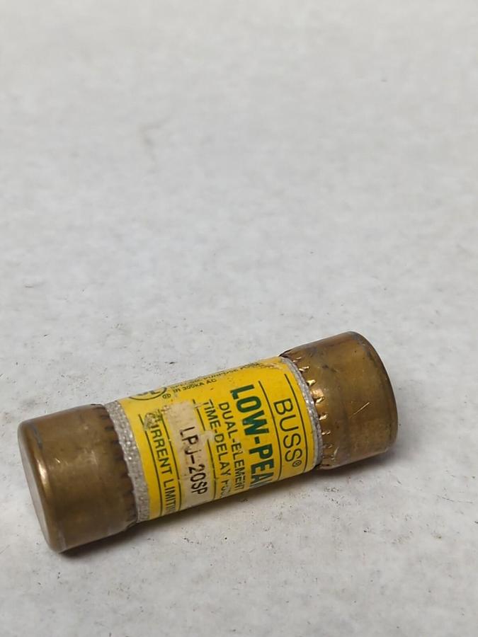 Used COOPER BUSSMANN,LPJ-20SP,LOW-PEAK 20 AMP FUSE PRE-OWNED