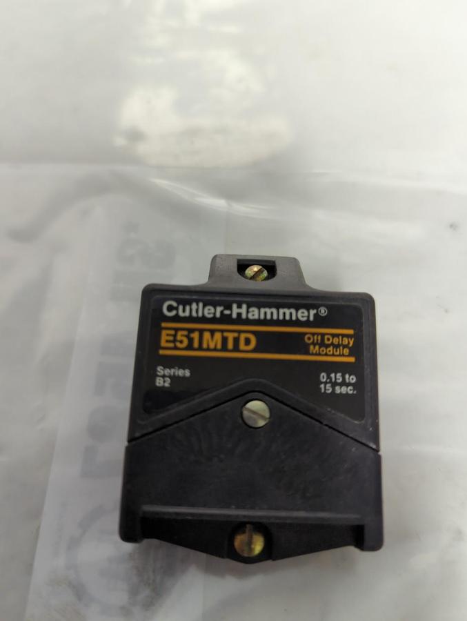 Used CUTLER-HAMMER,E51MTD,OFF DELAY MODULE 0.15 TO 15 SECONDS PRE-OWNED
