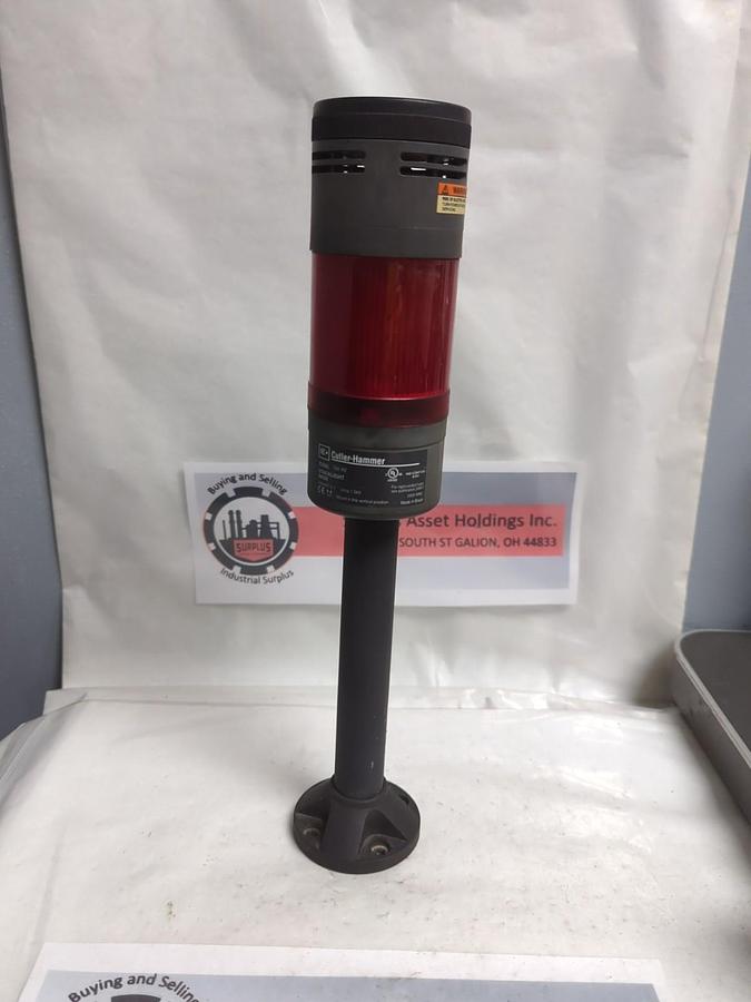Used CUTLER HAMMER,E26BL,SERIES 2 RED STACK LIGHT TOWER WITH BASE PRE-OWNED