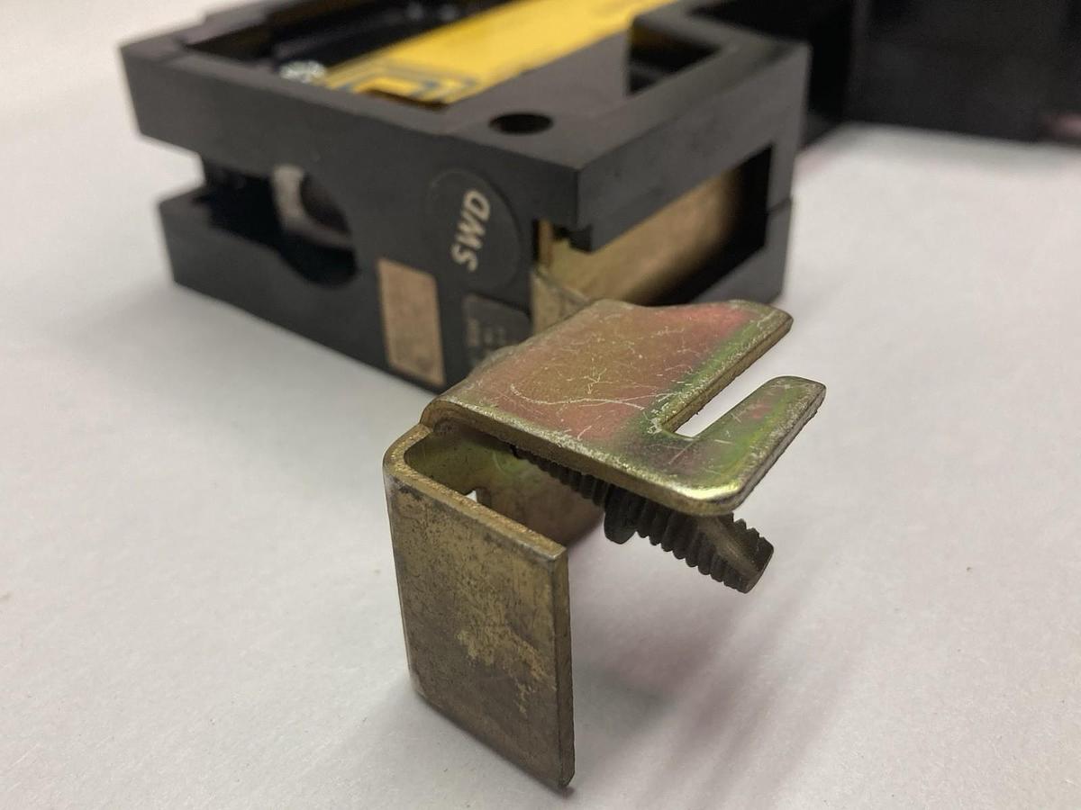 Used Square D,FY-14020-B,I-Line Circuit Breaker 20A 277Vac G07M1