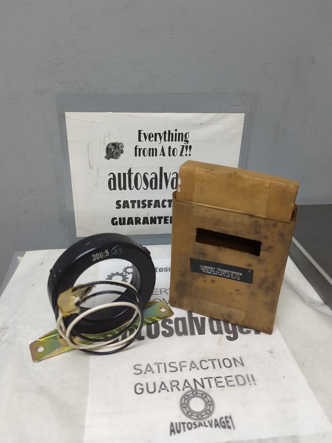 E.I.L INSTRUMENTS,76 RL-301,CURRENT TRANSFORMER RATIO 300:5A 600V NOS