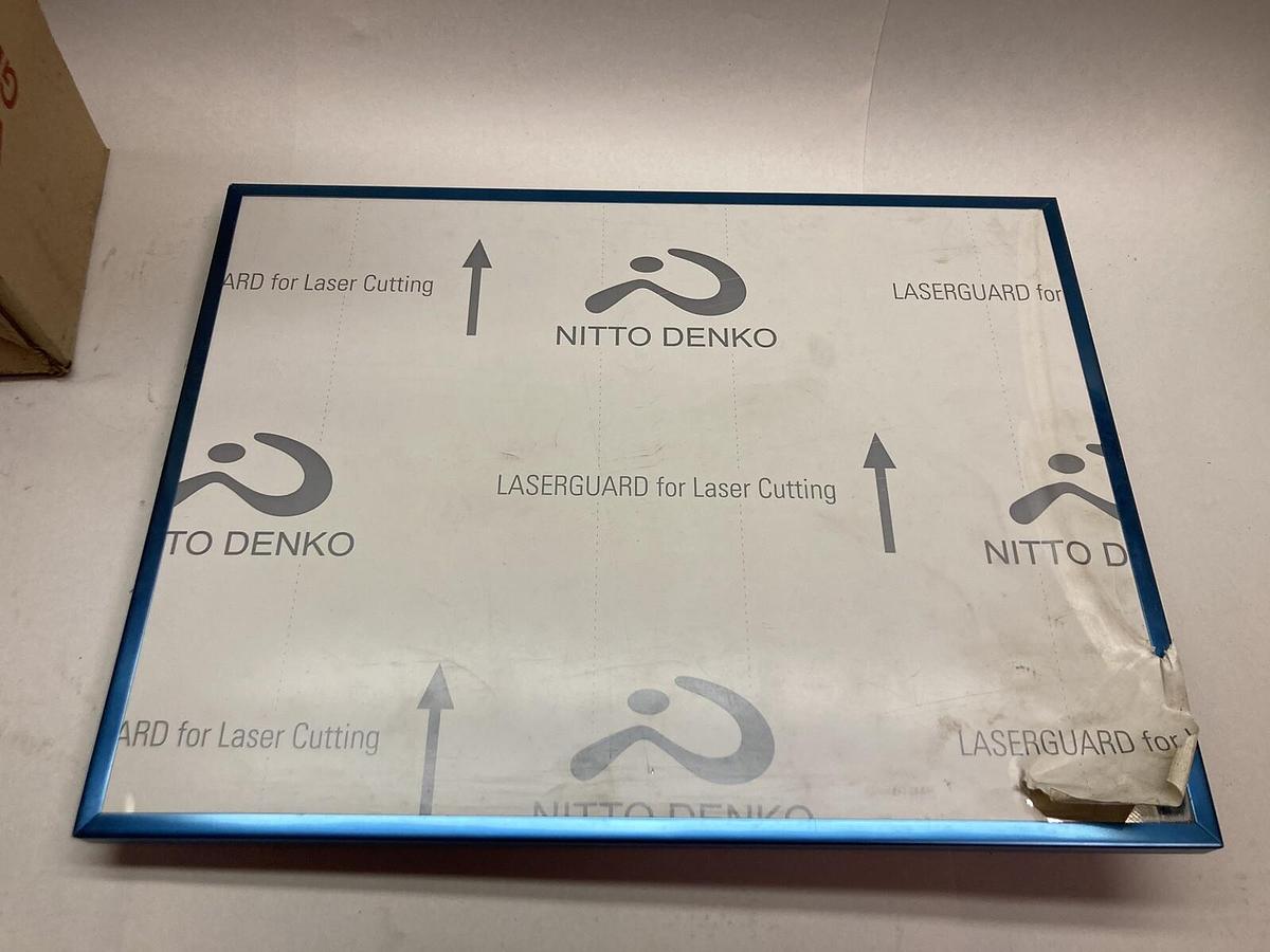 Nitto Denko,16 x 12 Inch,Aluminum Plate Laser Guard Glass