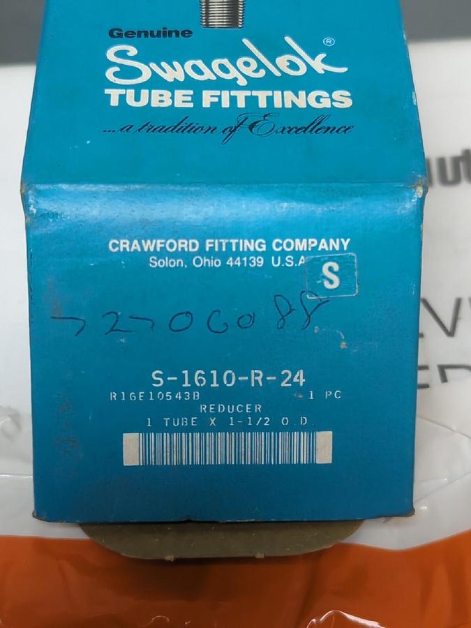 SWAGELOK,S-1610-R-24,REDUCER 1 IN TUBE X 1-1/2 IN O.D. NEW