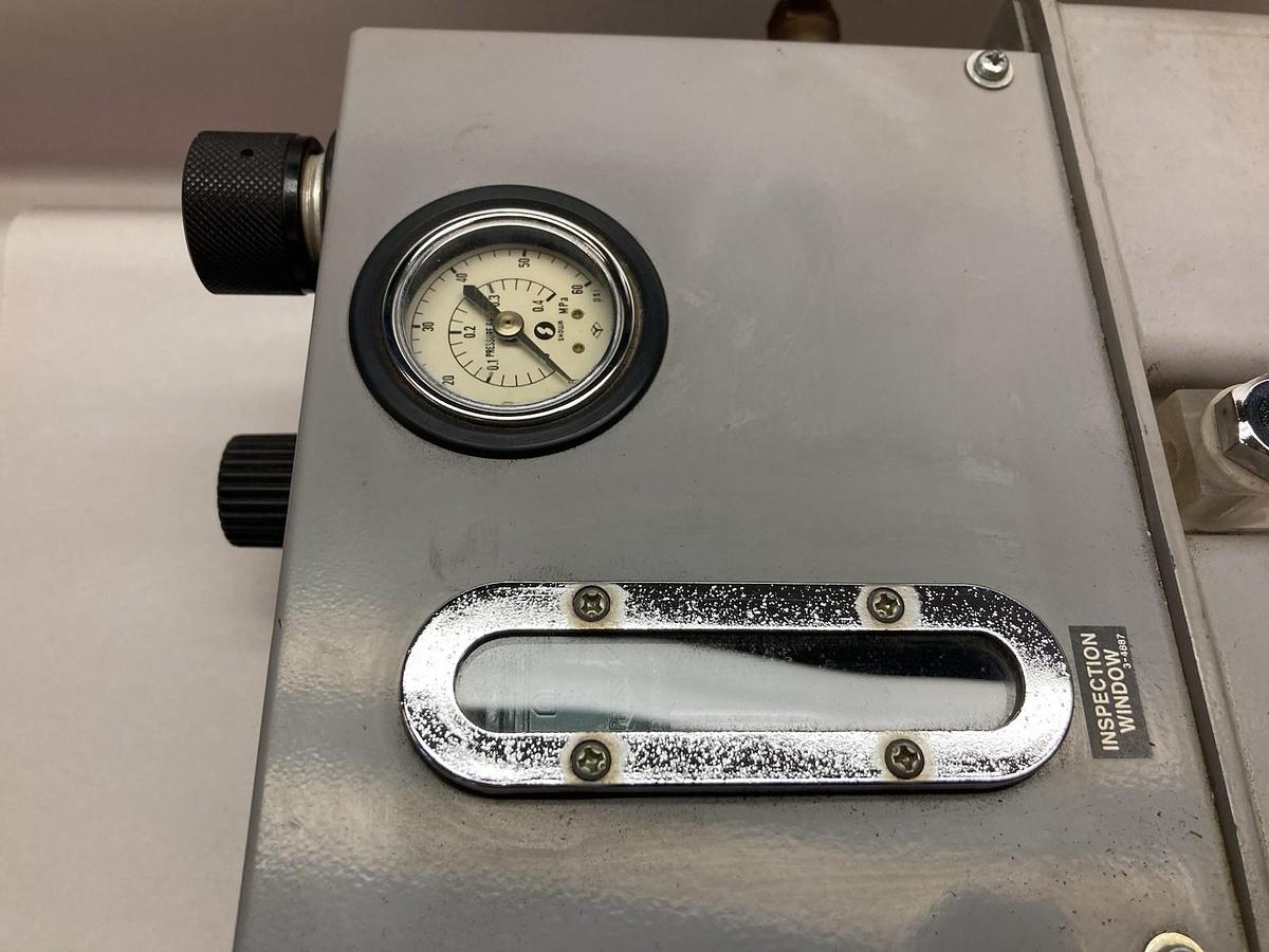 Used Showa,Type FP2A,Solenoid Valve 0.87MPa 125PSI 100V