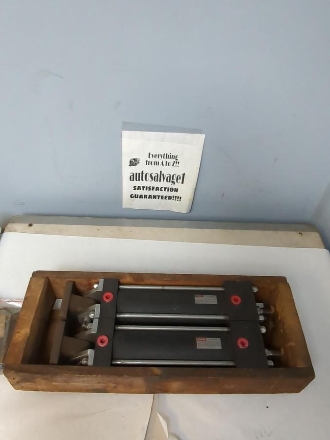 HANNA,MP1-CACC 3.25 3.00 FSM1A,CYLINDERS 3-1/4 IN BORE 3 IN STROKE LOT OF 2 NOS