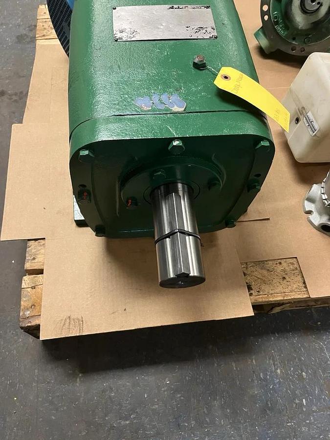 Used DODGE,299054-TX,MAXUM DCR-3 GEAR REDUCER 11.33 SHAFTS 1-5/8" 2-5/8"