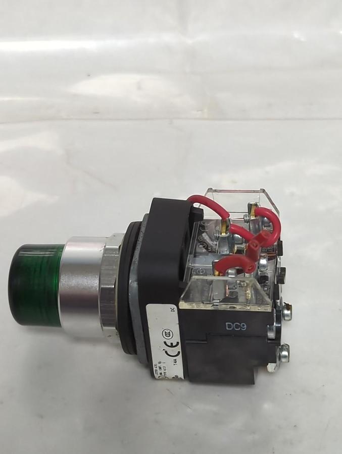 Used ALLEN BRADLEY,800T-PT16G,PUSH BUTTON GREEN SERIES T PRE-OWNED